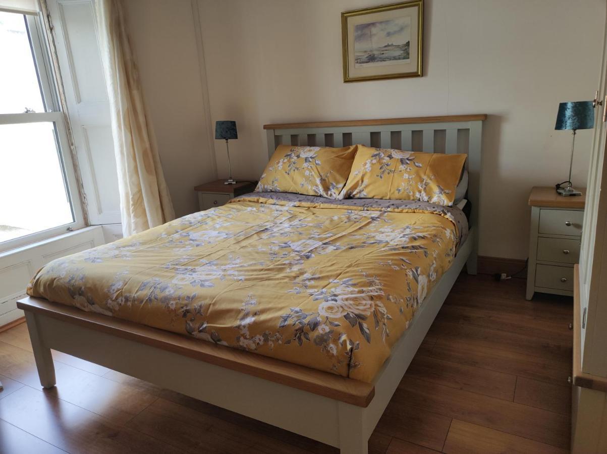 Holiday home Ferguson's Traditional Townhouse Dunkineely